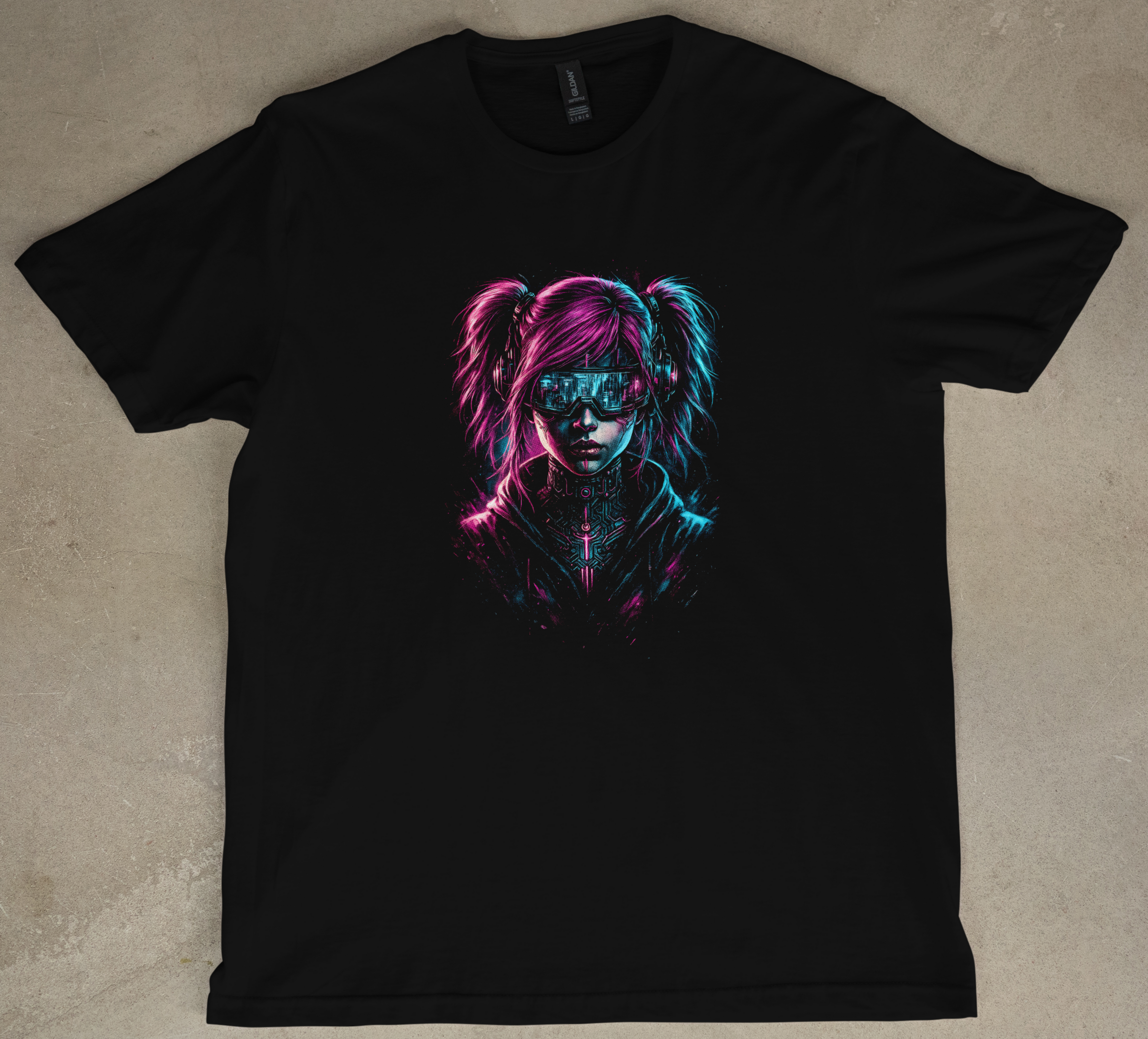 Quinny Graphic Short Sleeve Tee
